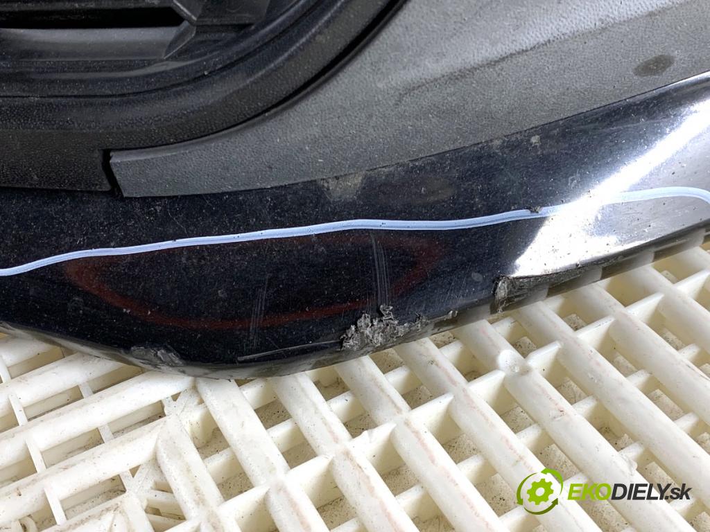 VW POLO V liftback 2010 55 kW 1.2 TDI 1199 Nárazník predný L041 (Kľučka dverí ostatné)