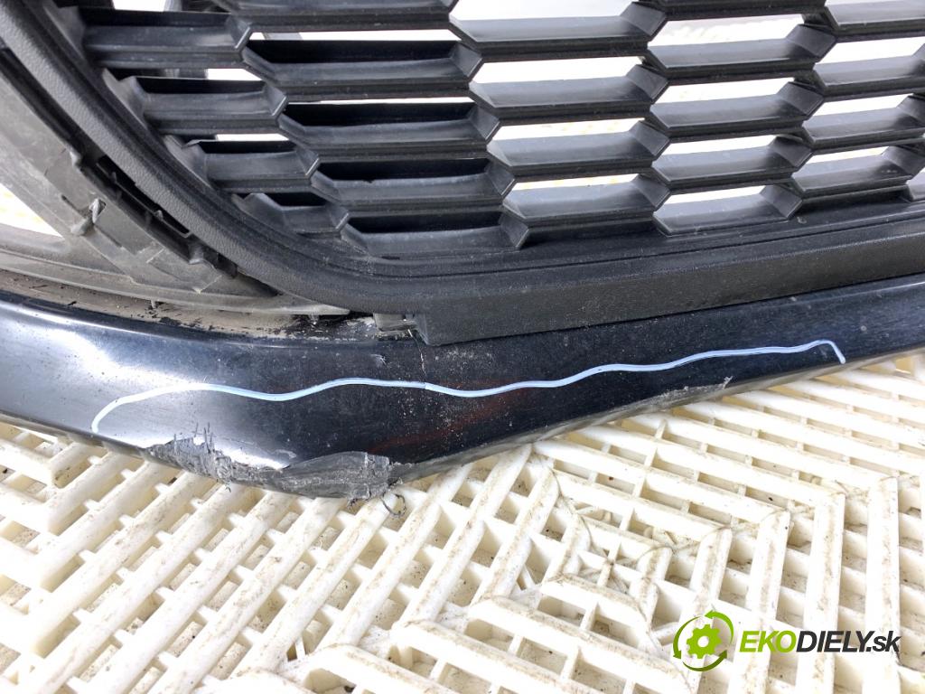 VW POLO V liftback 2010 55 kW 1.2 TDI 1199 Nárazník predný L041 (Kľučka dverí ostatné)