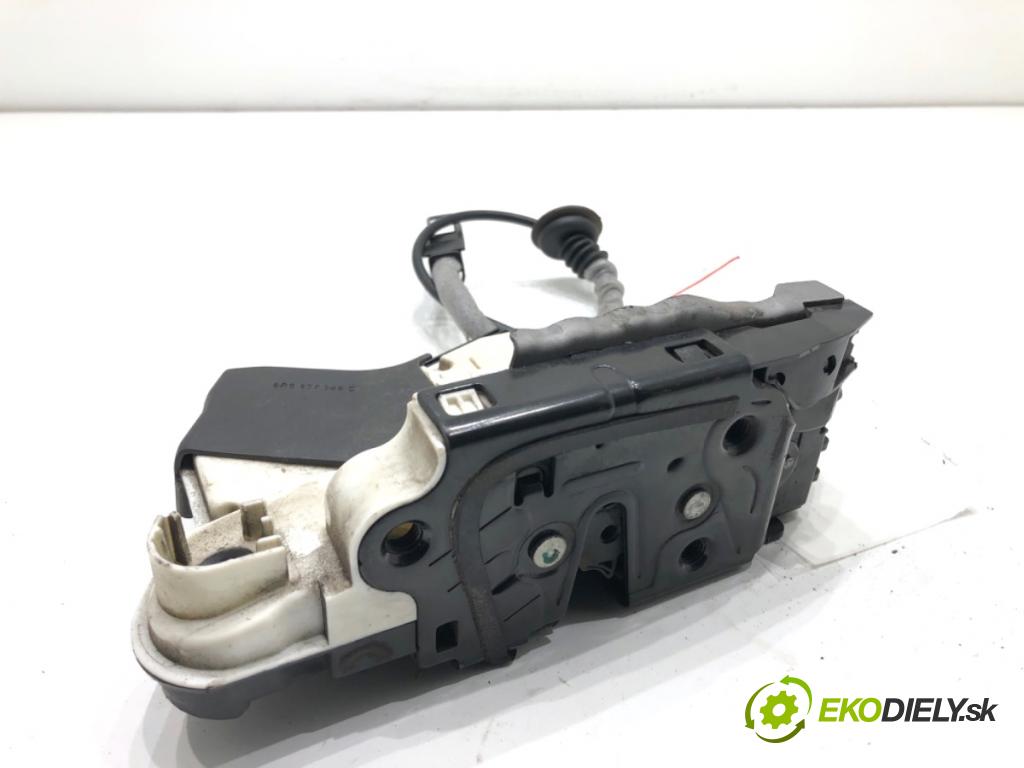 VW POLO V liftback 2010 55 kW 1.2 TDI 1199 zámok Dvere pravy predný 5K2837016B