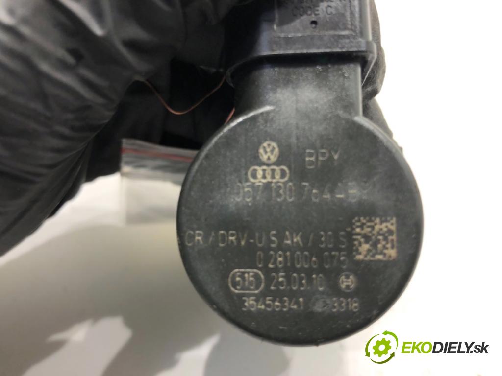 VW POLO V liftback 2010 55 kW 1.2 TDI 1199 Regulátor tlaku paliva 057130764AB (Palivový systém ostatné)