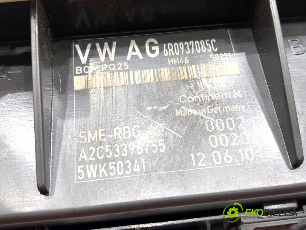 VW POLO V liftback 2010 55 kW 1.2 TDI 1199 Modul komfortu 6R0937085C (Modul komfortu)