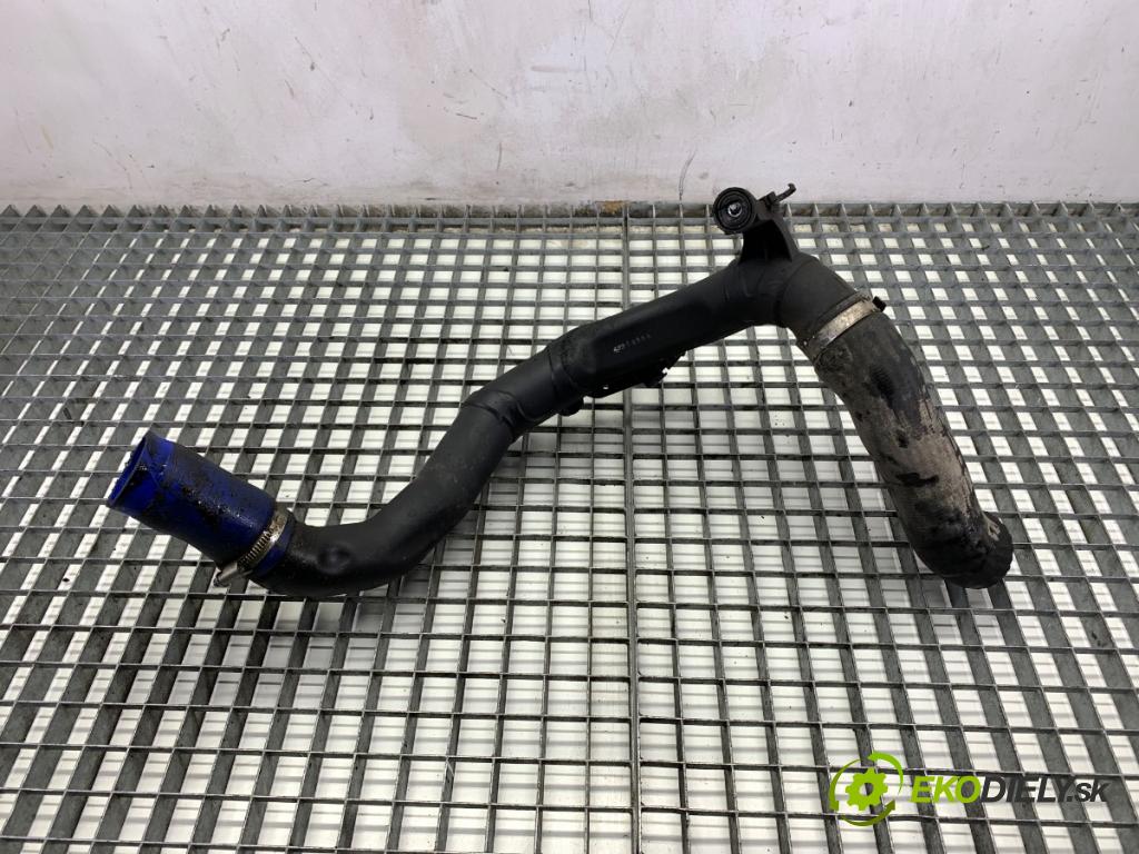VW POLO V liftback 2010 55 kW 1.2 TDI 1199 Rúra vzduchu 6R0145770