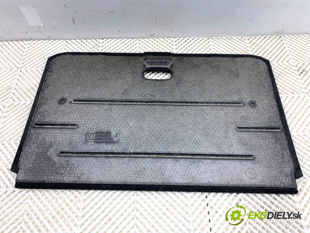 OPEL CORSA D liftback 2012 74 kW 1.4 (L08, L68) 1398 KRYTINA: kufra 13204025