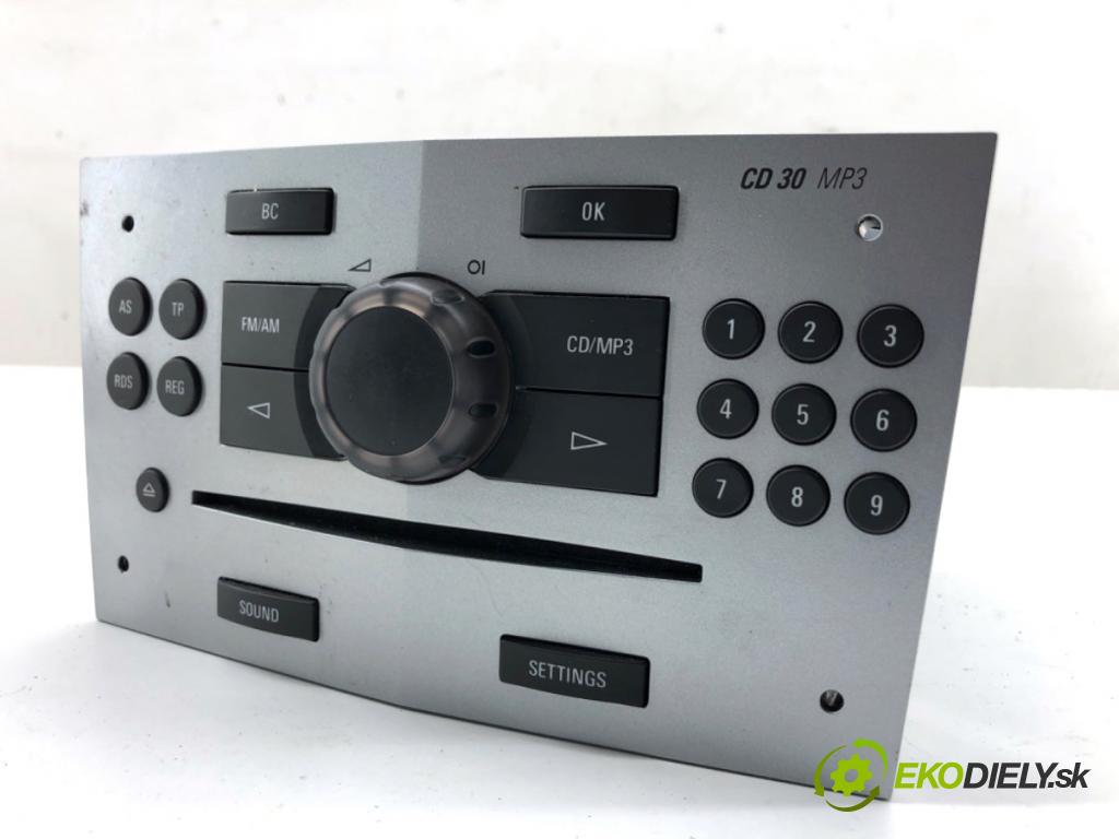 OPEL CORSA D liftback 2012 74 kW 1.4 (L08, L68) 1398 RADIO 13357124 (Audio zariadenie)