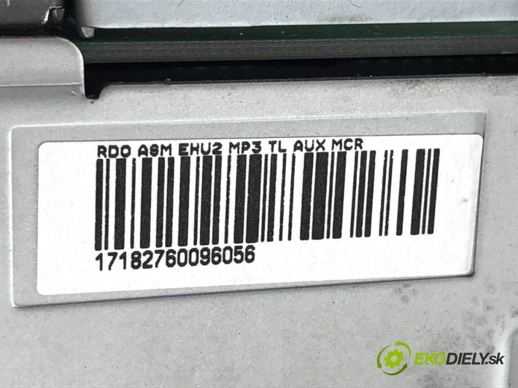 OPEL CORSA D liftback 2012 74 kW 1.4 (L08, L68) 1398 RADIO 13357124 (Audio zariadenie)