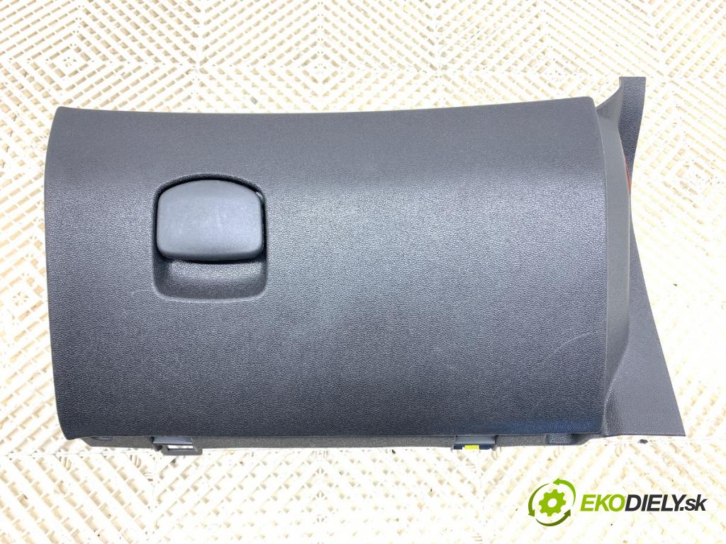 OPEL CORSA D liftback 2012 74 kW 1.4 (L08, L68) 1398 Priehradka, kastlík spolujazdca 13205097 (Priehradka (kastlík))