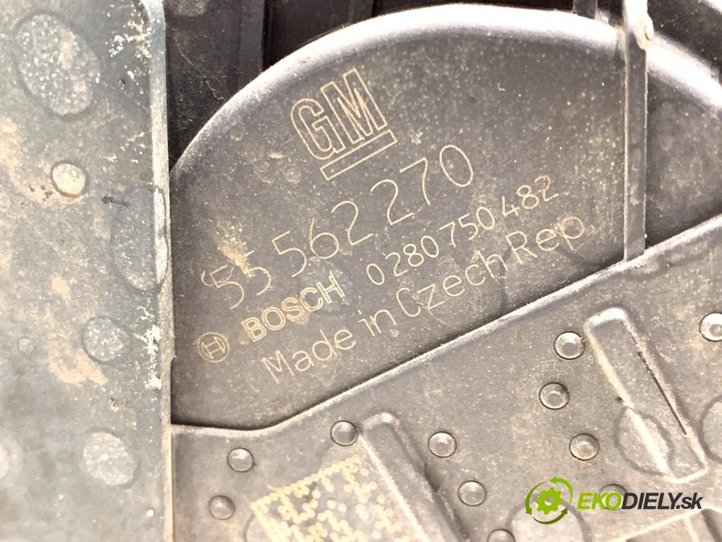 OPEL CORSA D liftback 2012 74 kW 1.4 (L08, L68) 1398 Škrtiaca klapka 55562270 (Škrtiaca klapka)