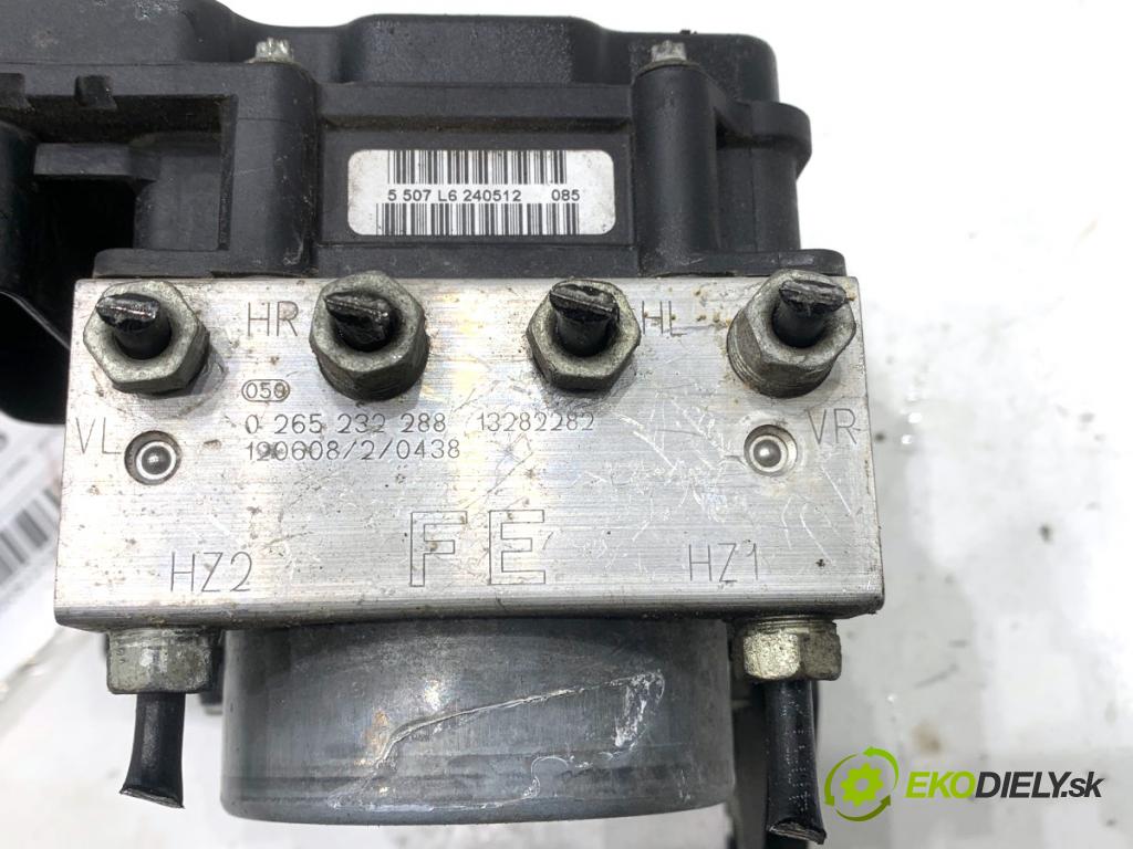 OPEL CORSA D liftback 2012 74 kW 1.4 (L08, L68) 1398 pumpa ABS 13282282 (Pumpa ABS)