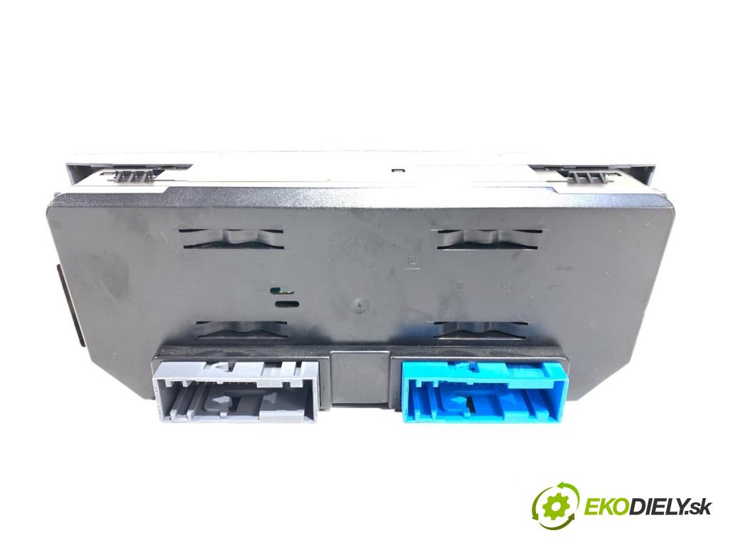 OPEL CORSA D liftback 2012 74 kW 1.4 (L08, L68) 1398 Panel ovládania kúrenia 13326265 (Prepínacie páčky pod volantom)