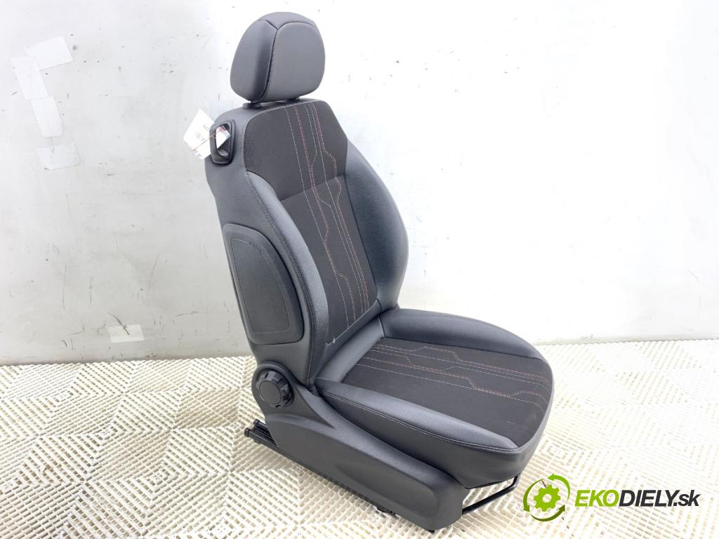 OPEL CORSA D liftback 2012 74 kW 1.4 (L08, L68) 1398 Sedadlo pravy predný