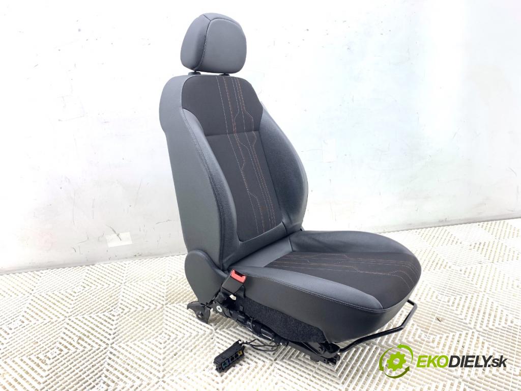 OPEL CORSA D liftback 2012 74 kW 1.4 (L08, L68) 1398 Sedadlo ľavy predný