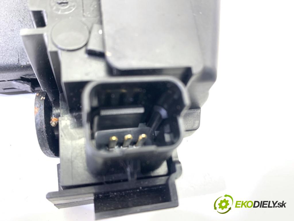 CITROEN C4 II liftback 2011 82 kW 1.6 HDi 110 1560 zámok dverí zad 9804762080