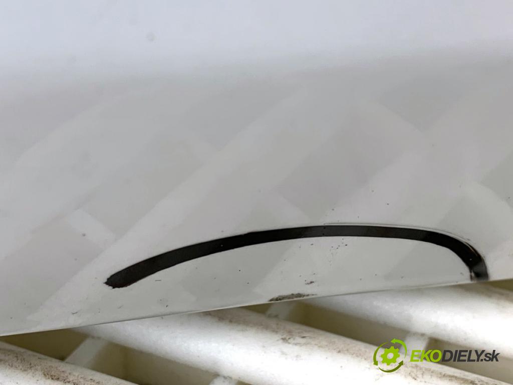 CITROEN C4 II liftback 2011 82 kW 1.6 HDi 110 1560 kapota zadní část EWP