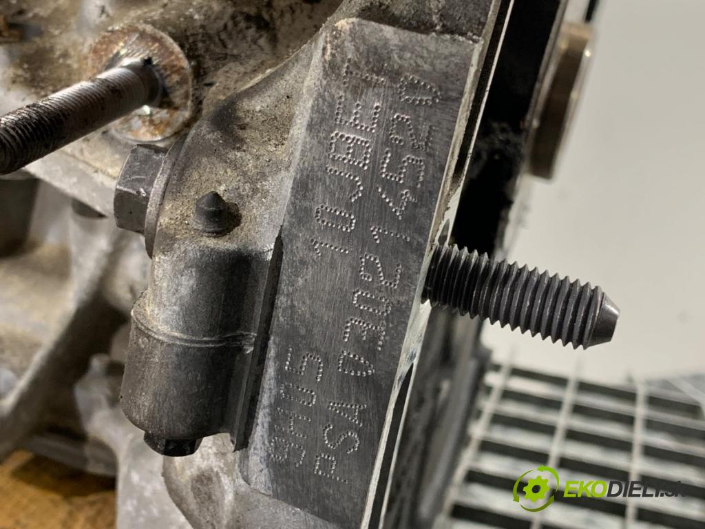 CITROEN C4 II liftback 2011 82 kW 1.6 HDi 110 1560 Motor 9HR (Motor)