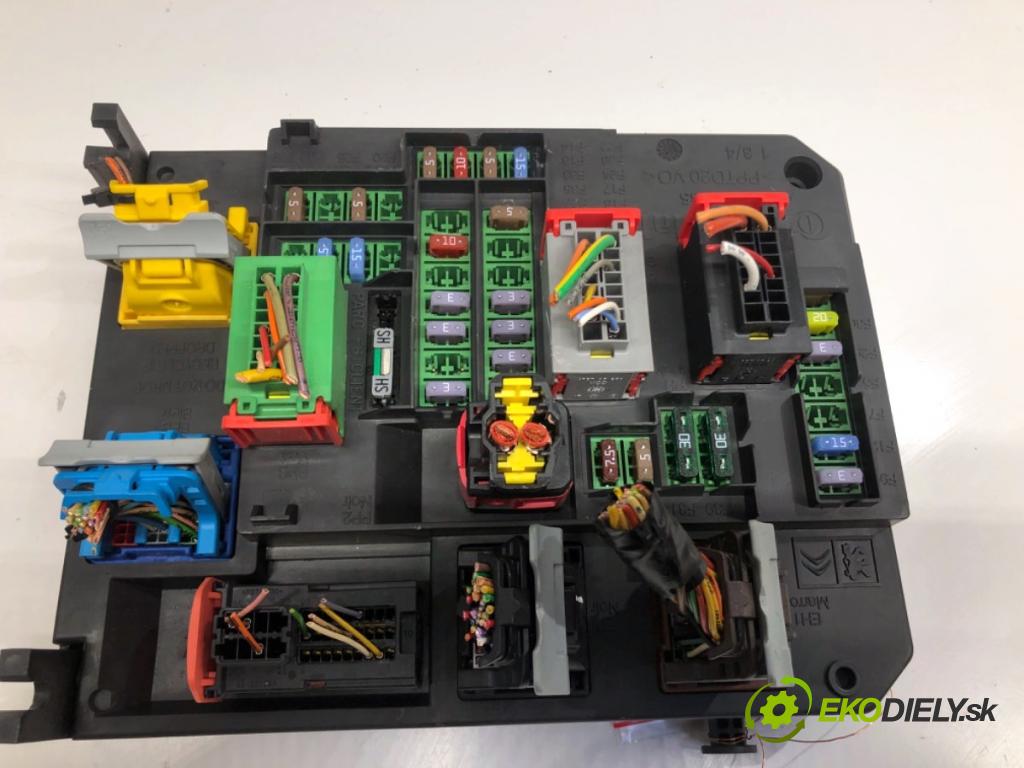 CITROEN C4 II liftback 2011 82 kW 1.6 HDi 110 1560 modul BSI 9665547280 (Pojistková skříňka)