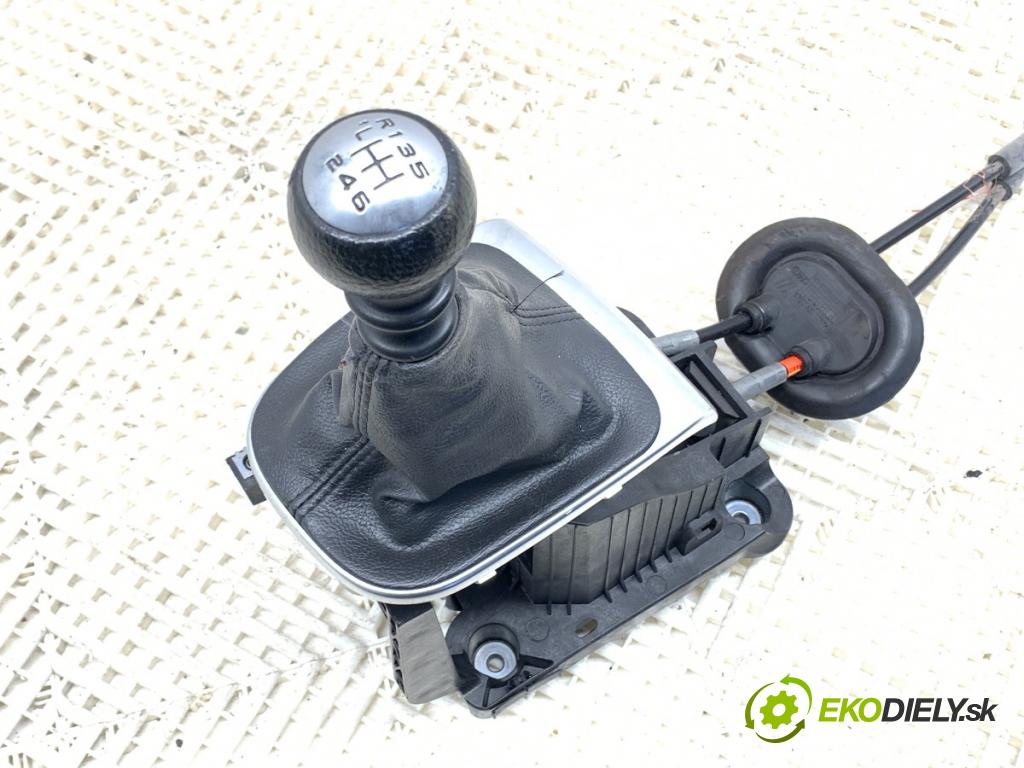 CITROEN C4 II liftback 2011 82 kW 1.6 HDi 110 1560 Kulisa 9671748280 (Rýchlostná páka (kulisa))