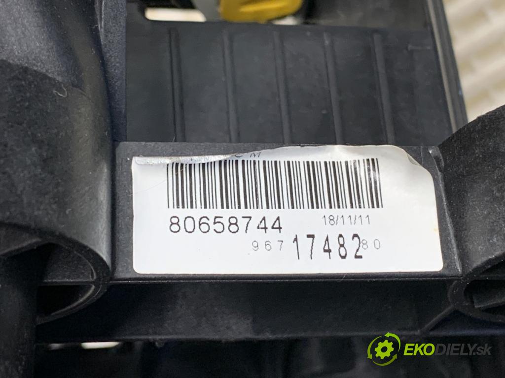 CITROEN C4 II liftback 2011 82 kW 1.6 HDi 110 1560 kulisa 9671748280 (Řadicí páka (kulisa) )