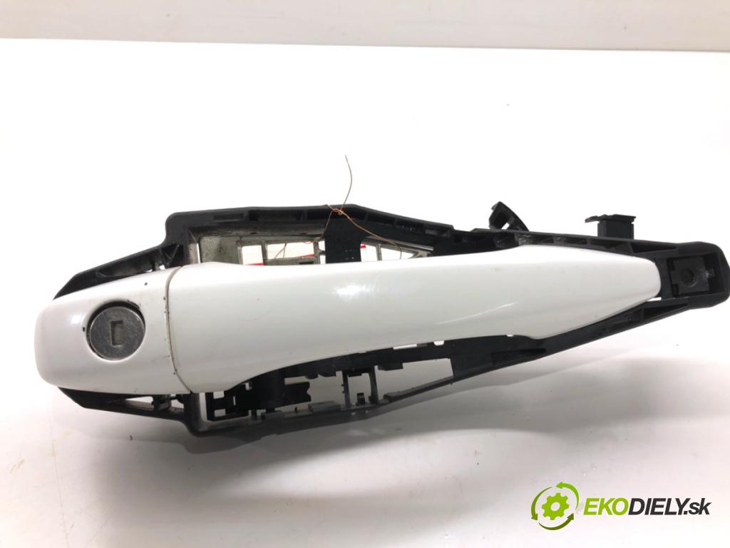 CITROEN C4 II liftback 2011 82 kW 1.6 HDi 110 1560 Kľučka vonkajšia ľavy predný 9688834180