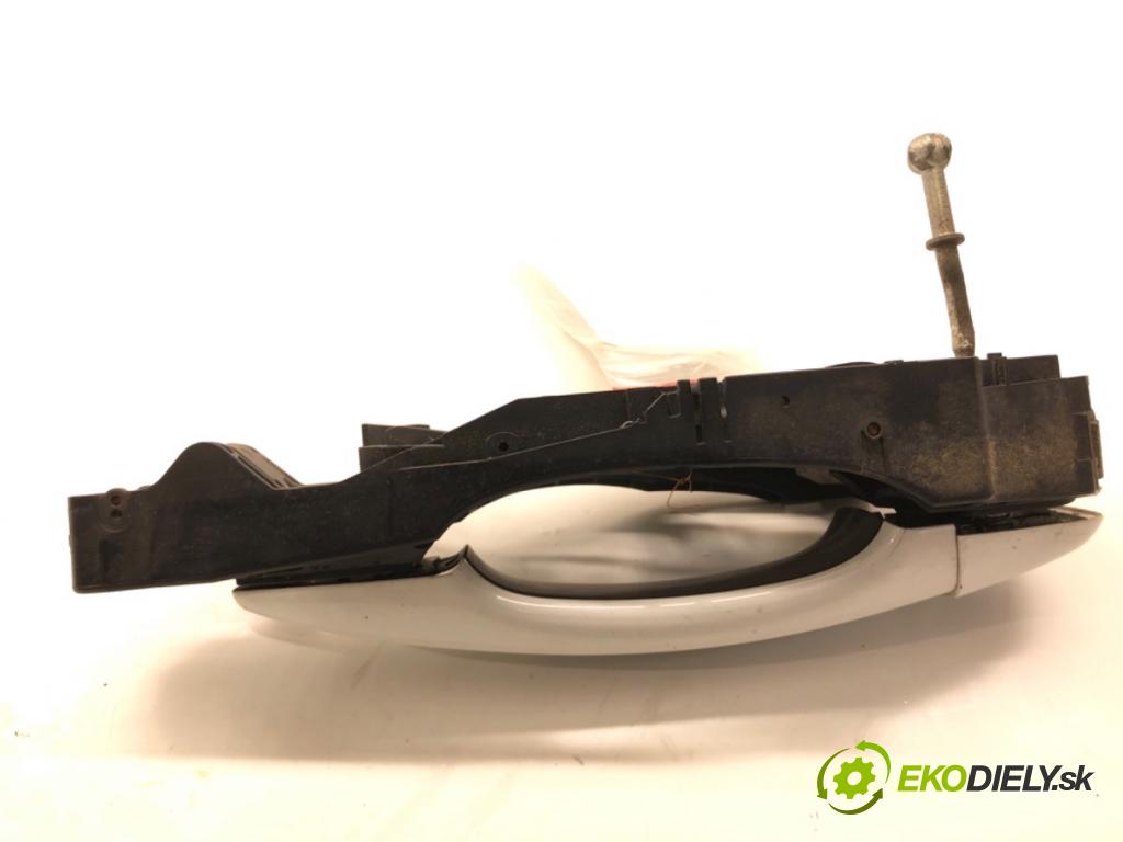 CITROEN C4 II liftback 2011 82 kW 1.6 HDi 110 1560 Kľučka vonkajšia ľavy predný 9688834180