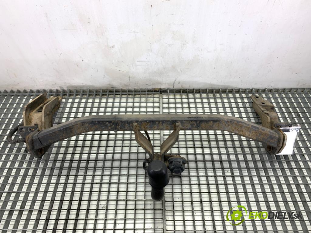 CITROEN C4 II liftback 2011 82 kW 1.6 HDi 110 1560 Hák tažné zařízení  (Tažné zařízení)