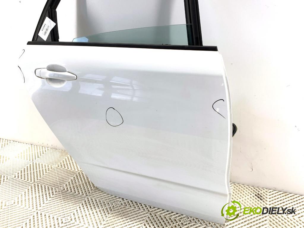 CITROEN C4 II liftback 2011 82 kW 1.6 HDi 110 1560 Dvere pravy zad