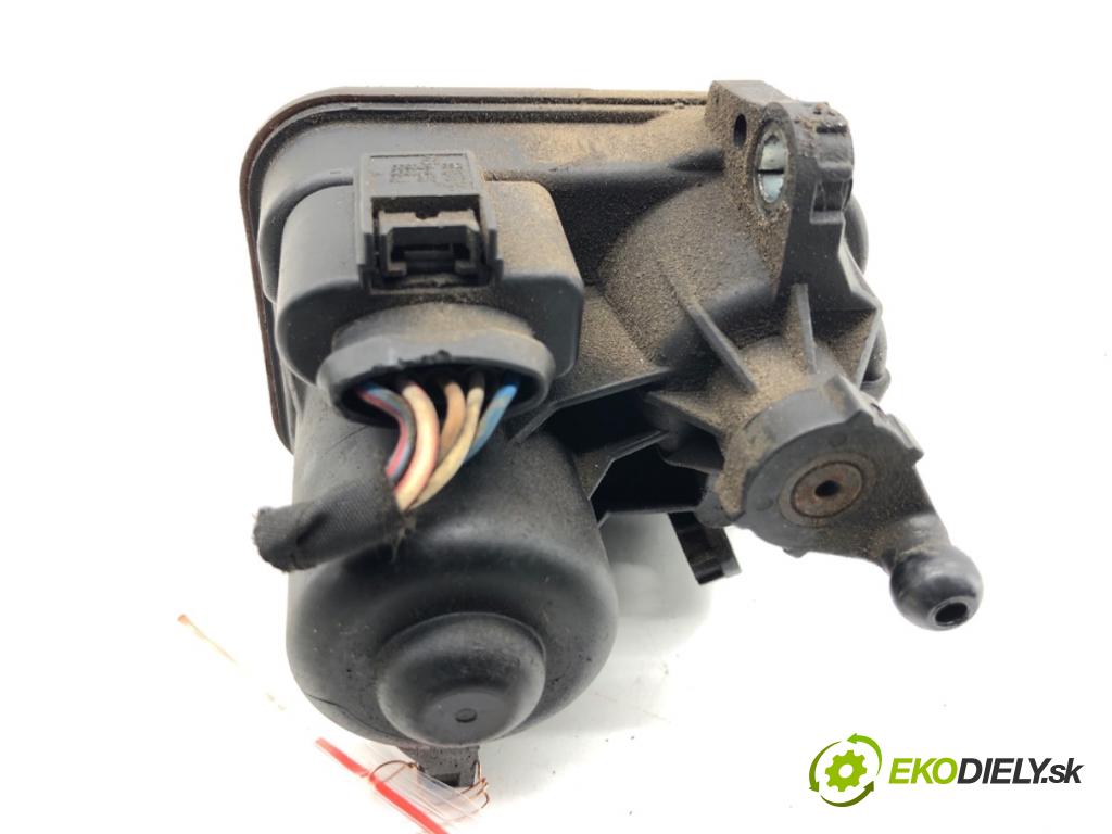 VW POLO V liftback 2010 55 kW 1.2 TDI 1199 Nastavovač zvod, potrubie 03P129086B (Motorček ostatné)