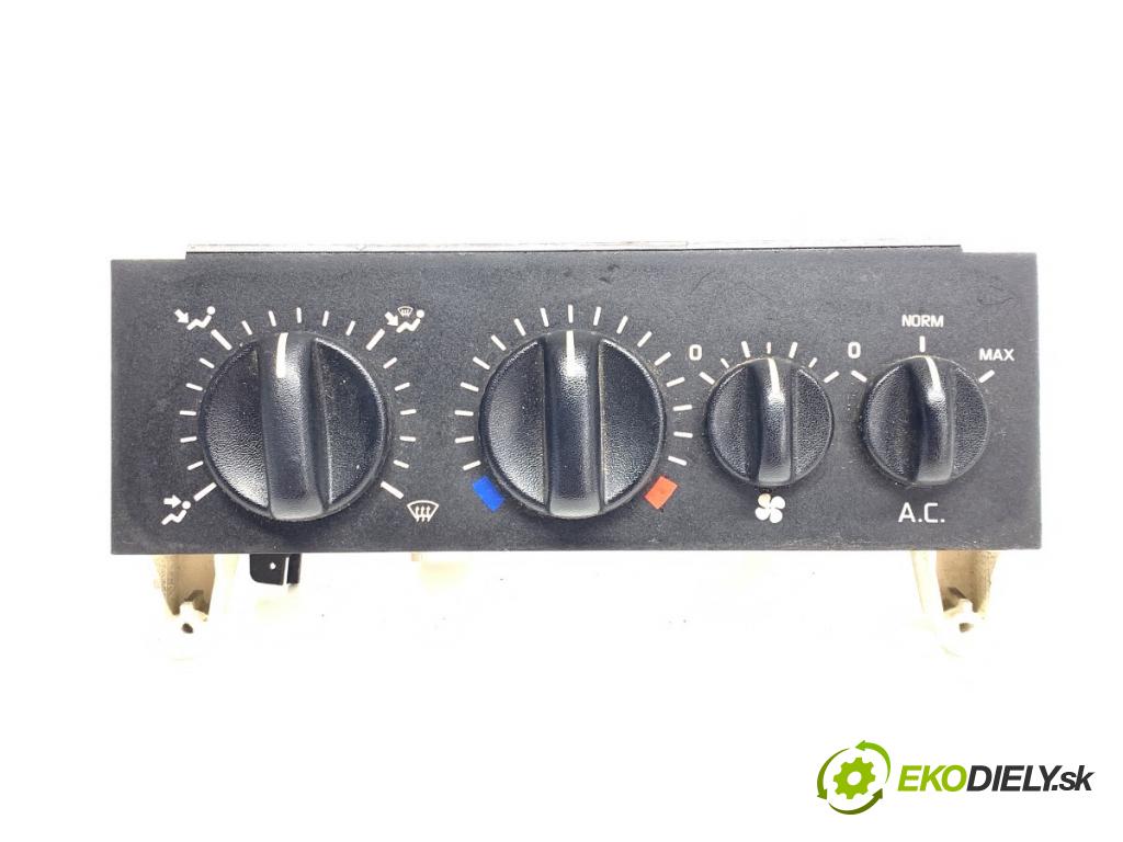 RENAULT MASTER II Autobus 2002 84 kW 2.5 dCi 120 2463 Panel ovládania kúrenia 663255Z (Prepínacie páčky pod volantom)