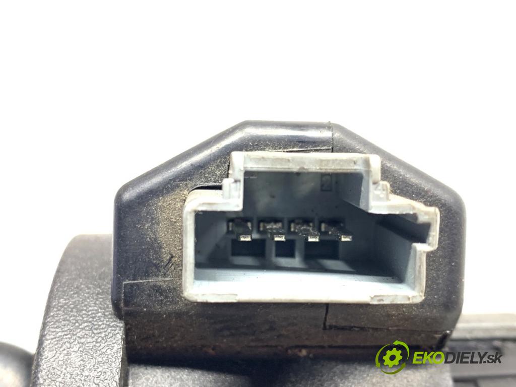 RENAULT MASTER II Autobus 2002 84 kW 2.5 dCi 120 2463 spinačka  (Spínacia skrinka)