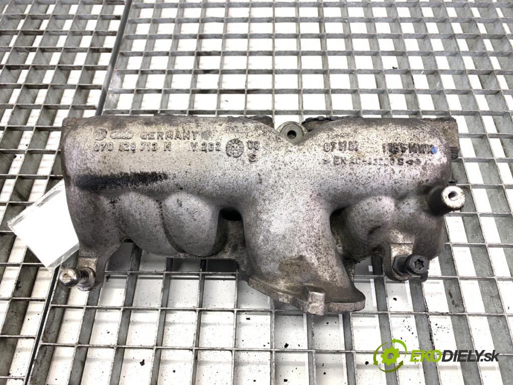 VW TOUAREG SUV 2004 128 kW 2.5 R5 TDI 2461 potrubí sání 070129713H (Sací potrubí)