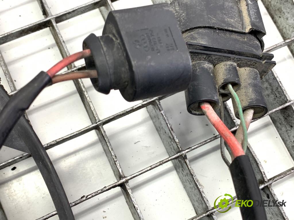 VW TOURAN nadwozie wielkoprzestrzenne (MPV) 2005 110 kW 2.0 FSI 1984 ventilátor chladiče 1K0959455N (Ventilátor)