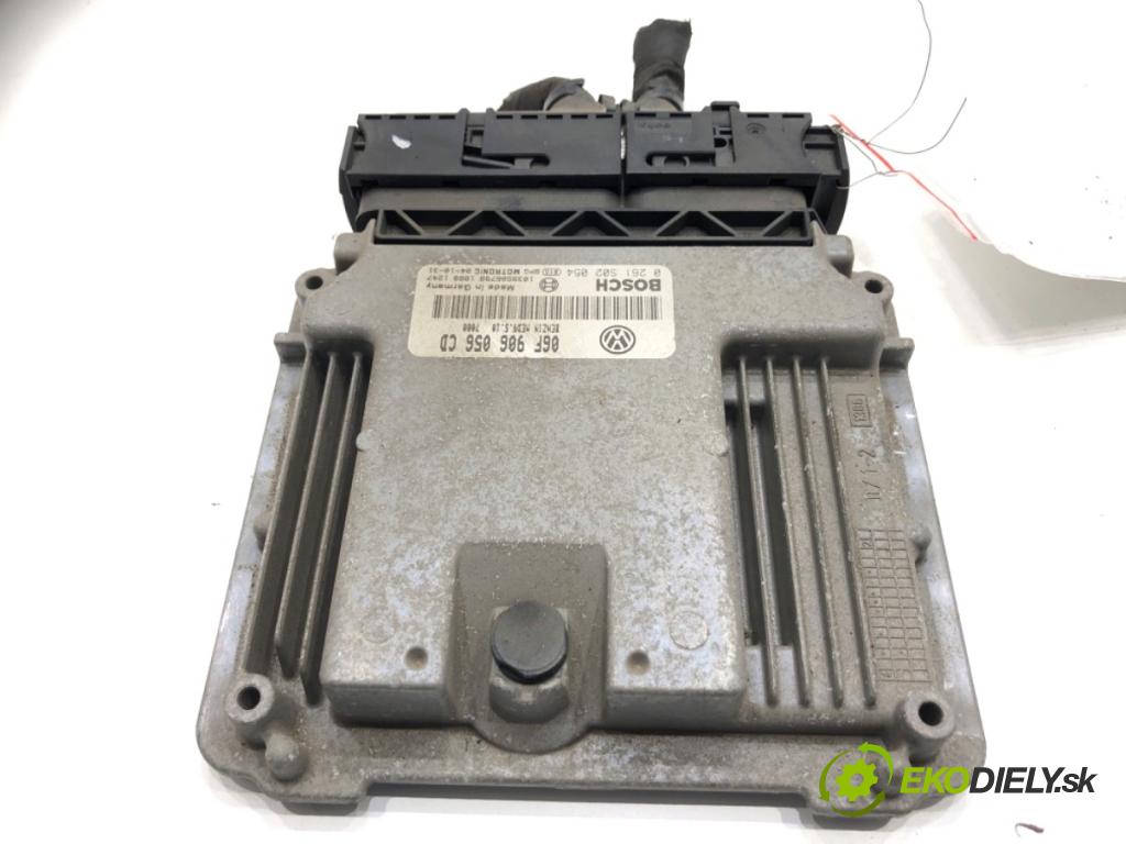 VW TOURAN nadwozie wielkoprzestrzenne (MPV) 2005 110 kW 2.0 FSI 1984 riadiaca jednotka Motor 06F906056CD 0261S02054 (Riadiaca jednotka)