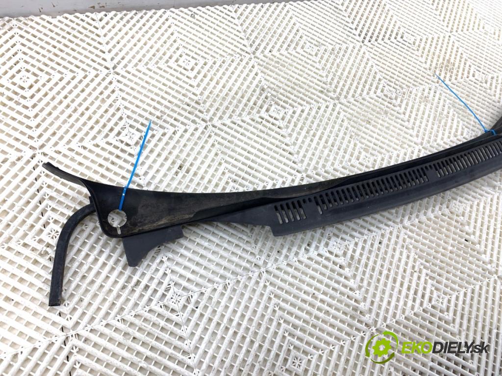 VW TOURAN nadwozie wielkoprzestrzenne (MPV) 2005 110 kW 2.0 FSI 1984 torpédo plast pod čelní okno 1T0819403 (Plast pod čelním sklem)