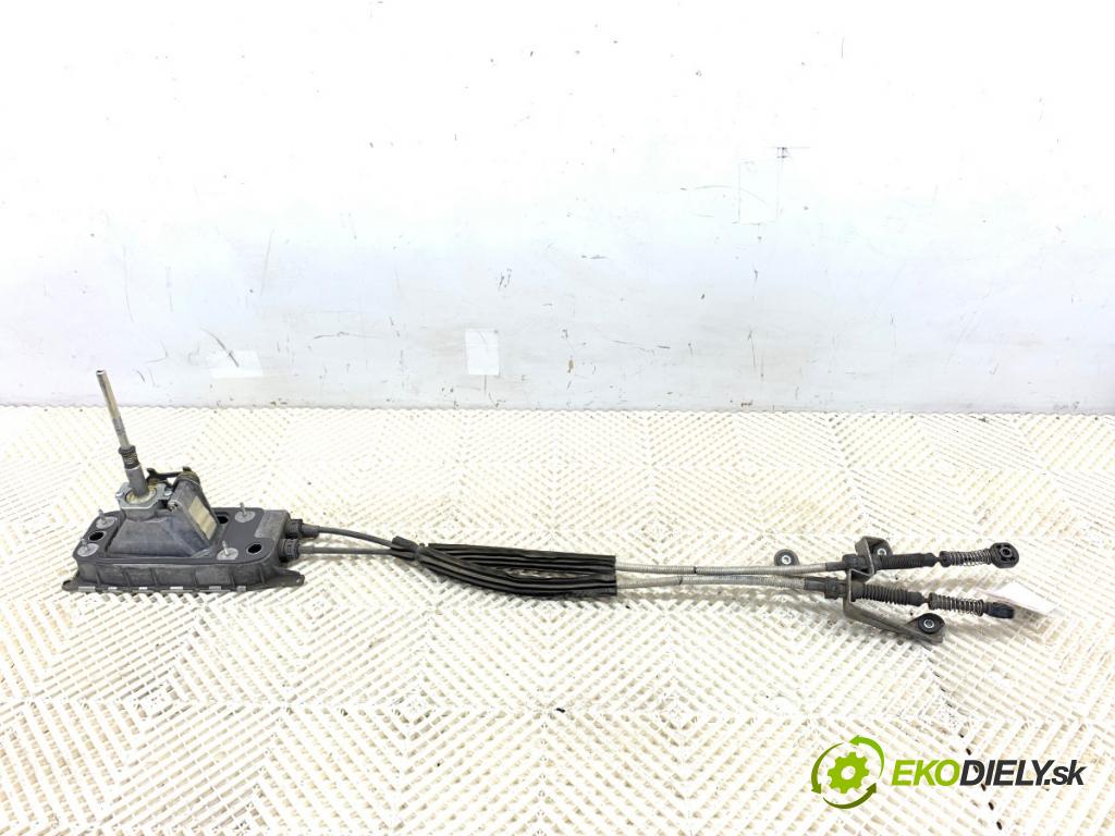 VW TOURAN nadwozie wielkoprzestrzenne (MPV) 2005 110 kW 2.0 FSI 1984 Kulisa 1K0711061A (Rýchlostná páka (kulisa))