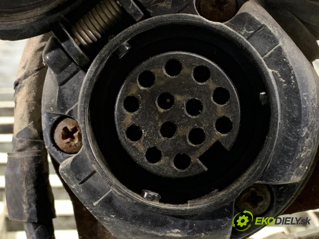 VW TOURAN nadwozie wielkoprzestrzenne (MPV) 2005 110 kW 2.0 FSI 1984 Hák tažné zařízení  (Tažné zařízení)