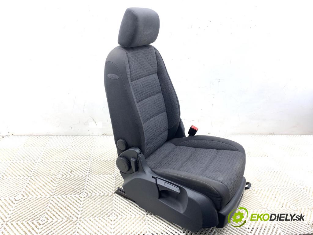 VW TOURAN nadwozie wielkoprzestrzenne (MPV) 2005 110 kW 2.0 FSI 1984 Sedadlo pravy predný