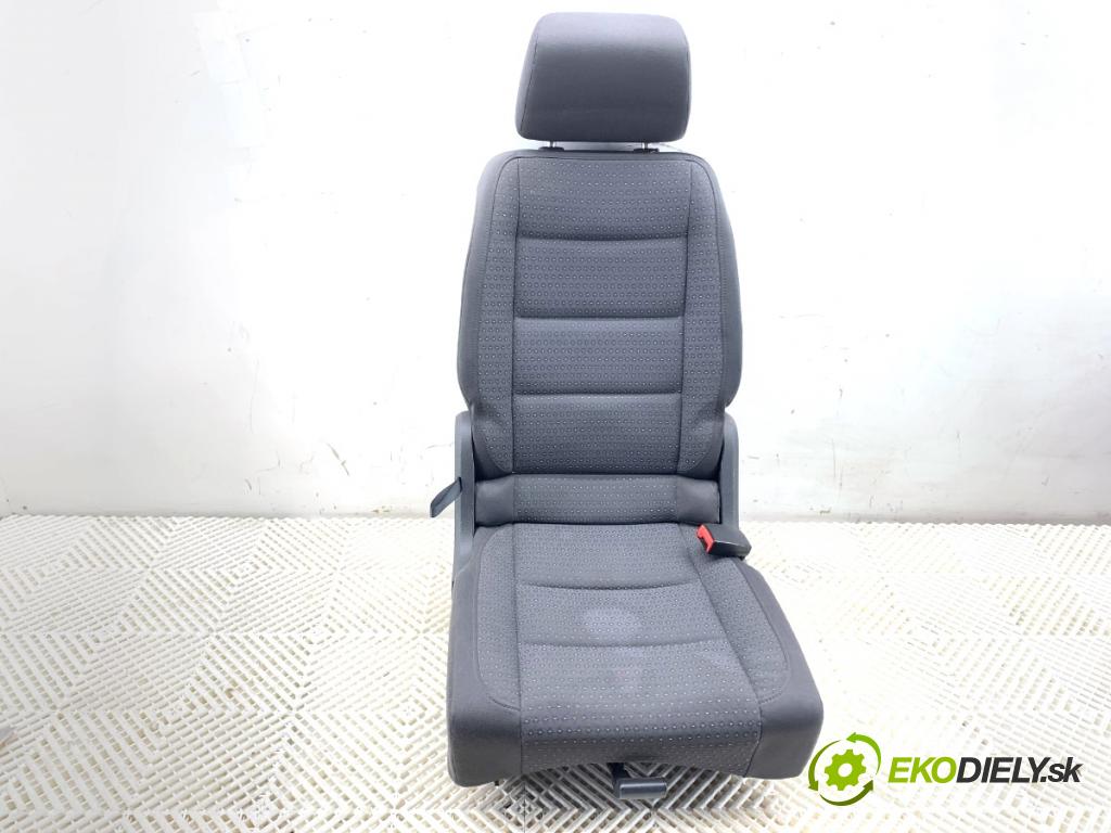 VW TOURAN nadwozie wielkoprzestrzenne (MPV) 2005 110 kW 2.0 FSI 1984 Sedadlo zad 