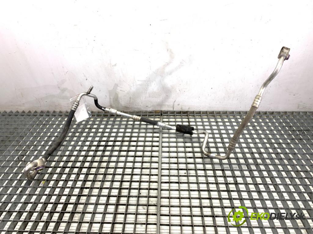 SKODA ROOMSTER nadwozie wielkoprzestrzenne (MPV) 2007 77 kW 1.6 1598 rúrka klimatizace  (Trubka klimatizace)