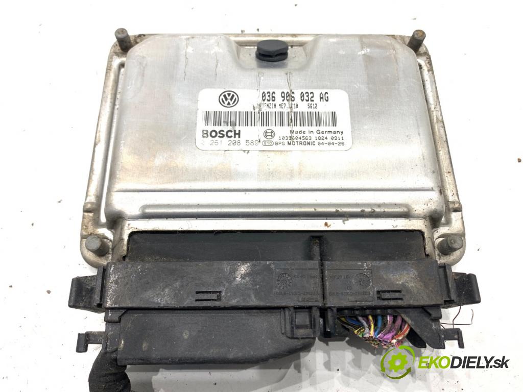 VW GOLF V liftback 2004 55 kW 1.4 16V 1390 riadiaca jednotka Motor 036906032AG (Riadiaca jednotka)