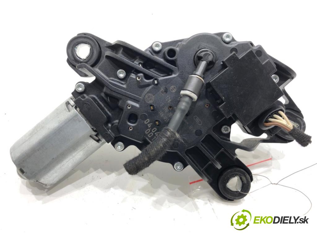 VW GOLF V liftback 2004 55 kW 1.4 16V 1390 Motor stieračov zad 1K6955711B