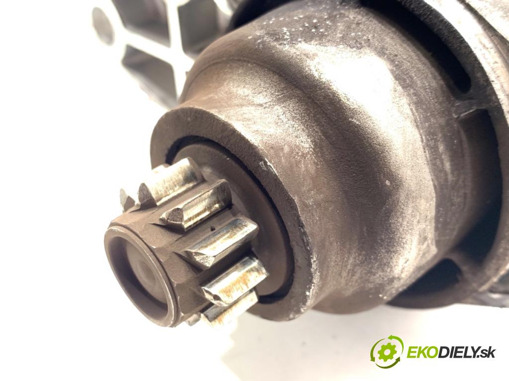 VW GOLF V liftback 2004 55 kW 1.4 16V 1390 startér 02T911023S (Startér)