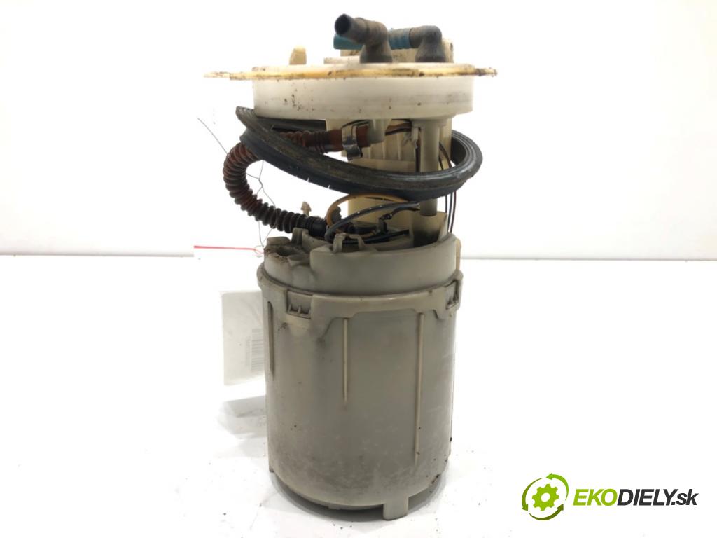 VW GOLF V liftback 2004 55 kW 1.4 16V 1390 Pumpa paliva 1K0919051M