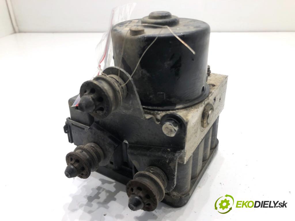 VW GOLF V liftback 2004 55 kW 1.4 16V 1390 Pumpa ABS 1K0614517H 1K0907379K (Pumpa ABS)