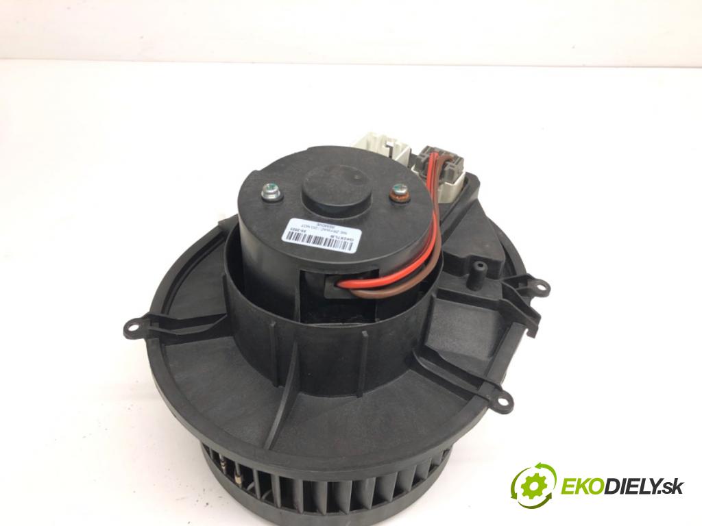 VOLVO V70 II Kombi 2001 147 kW 2.4 T 2435 ventilátor kúrenia