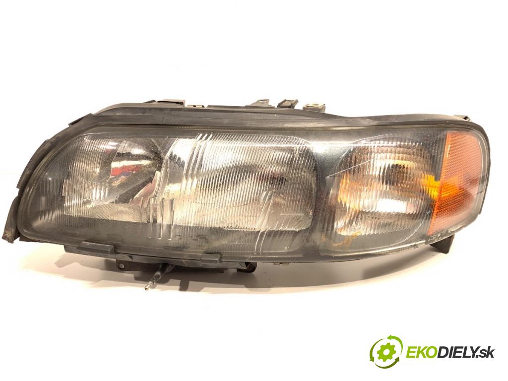 VOLVO V70 II Kombi 2001 147 kW 2.4 T 2435 Svetlomet ľavy predný 8620698