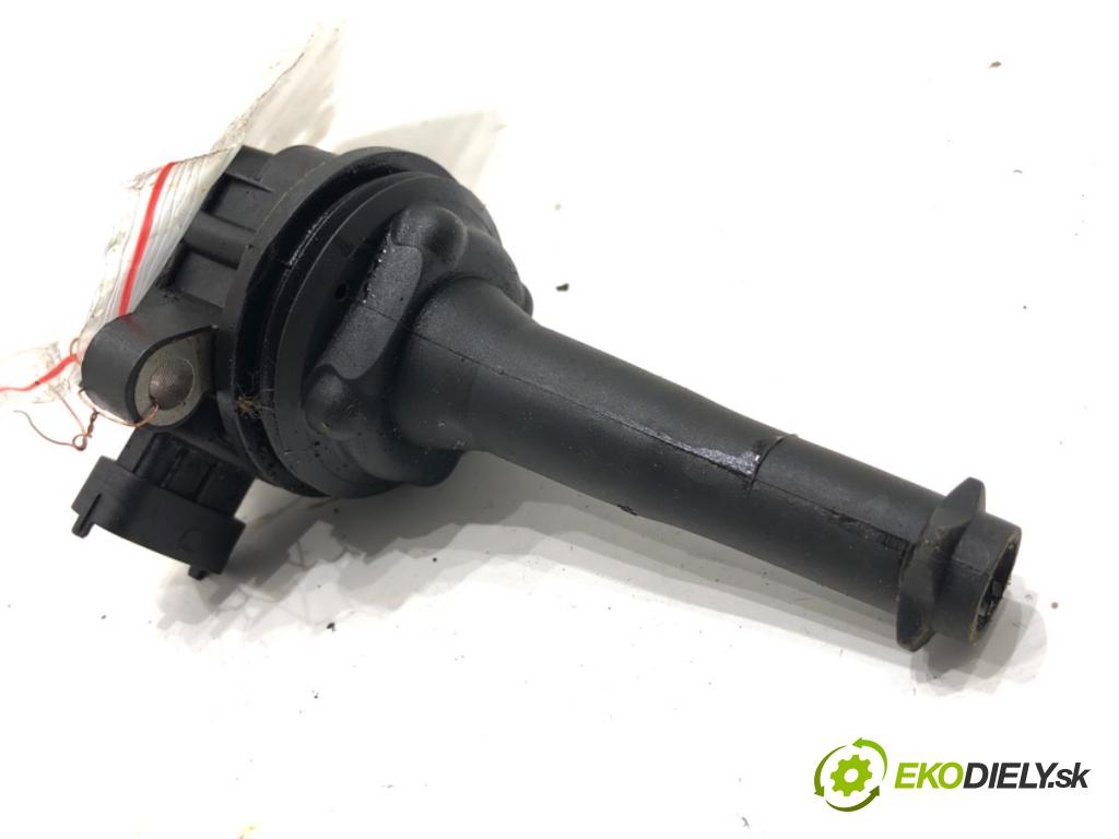 VOLVO V70 II Kombi 2001 147 kW 2.4 T 2435 Cievka zapaľovacia  (Zapaľovacia cievka)