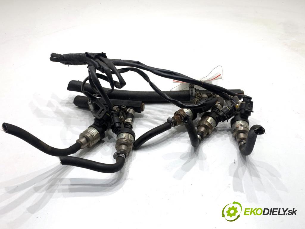 VOLVO V70 II Kombi 2001 147 kW 2.4 T 2435 vstrekovač LPG 67R-010086