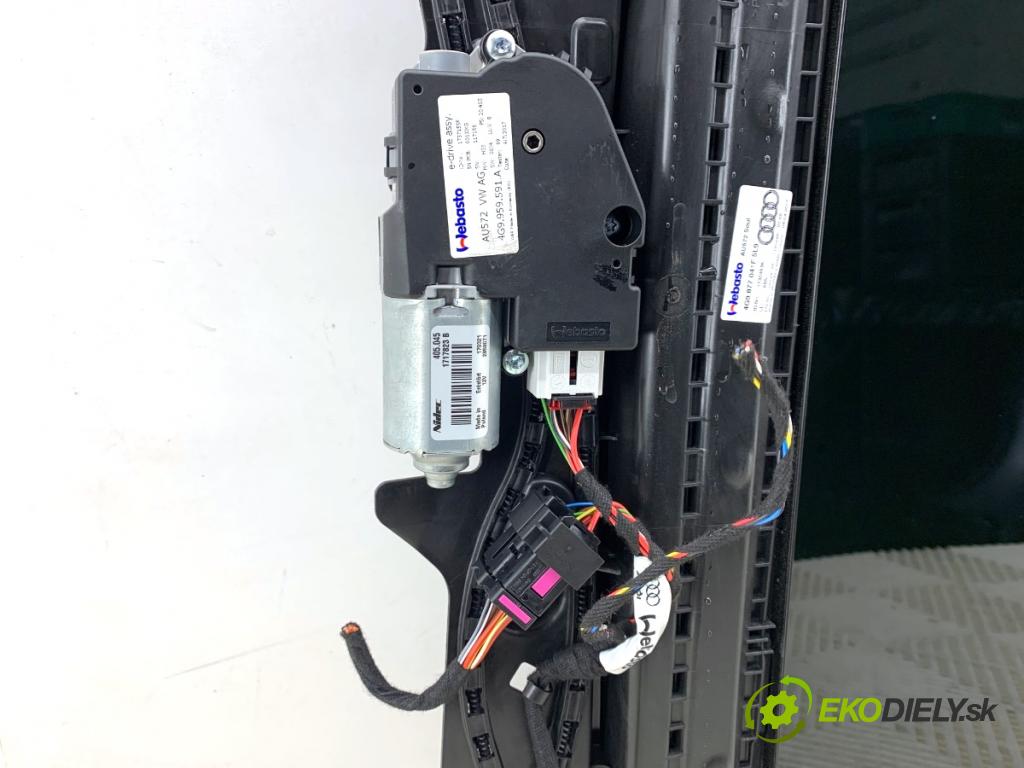 AUDI A6 C7 Kombi 2017 445 kW RS6 performance quattro 3993 střešní okno 4G9877041F (Sklo karoserie)