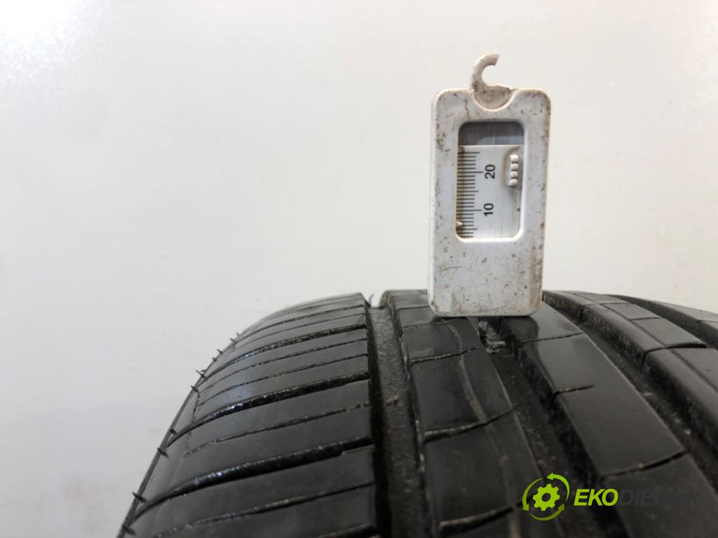 --- ---      PNEUMATIKY: 4X 195/50 15" IMPERIAL: