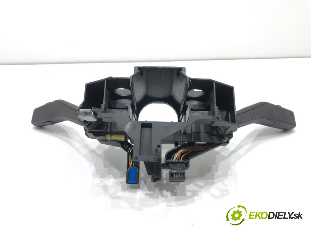 SEAT ALTEA nadwozie wielkoprzestrzenne (MPV) 2005 75 kW 1.6 1595 Prepínač kombinovaný 1K0953503AB (Prepínacie páčky pod volantom)