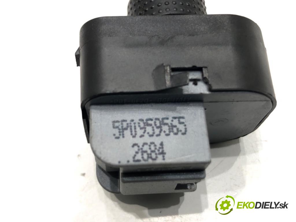 SEAT ALTEA nadwozie wielkoprzestrzenne (MPV) 2005 75 kW 1.6 1595 Prepínač nastavenia spätných zrkadiel 5P0959565 (Prepínacie páčky pod volantom)
